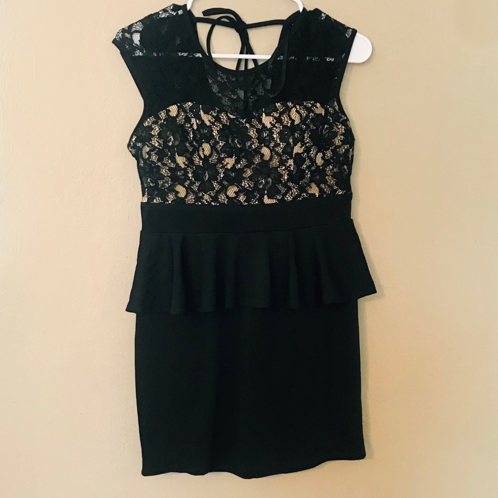 Elegant Zinga lace top dress